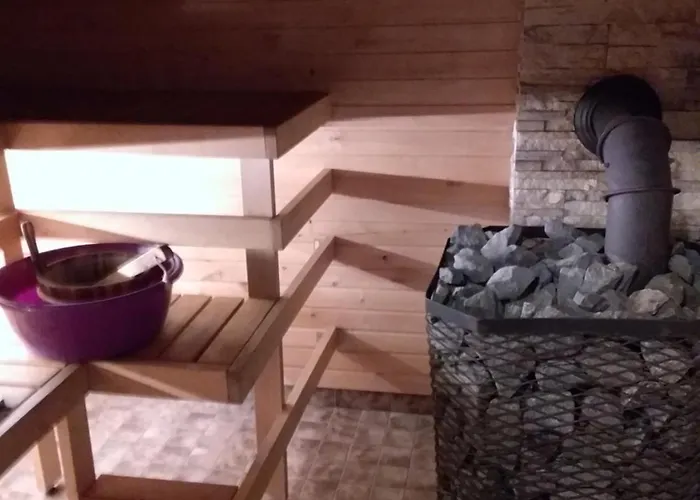 домик для двоих パルヌ