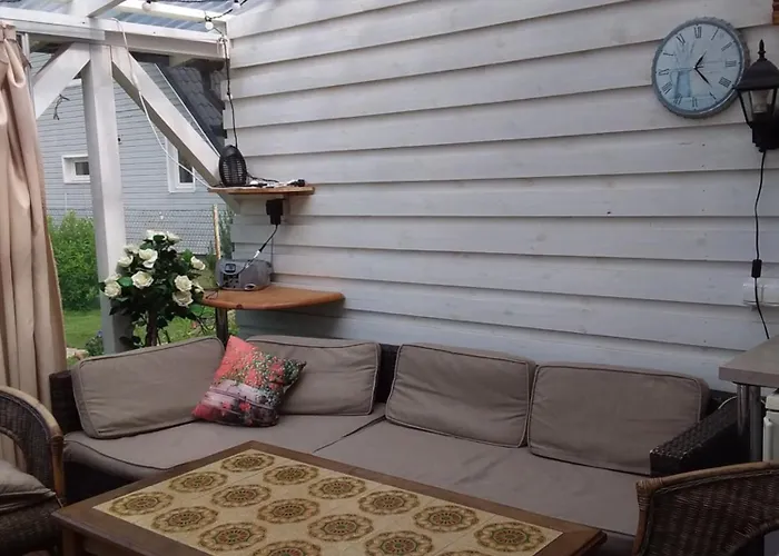 домик для двоих パルヌ